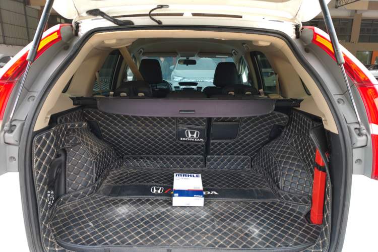 Used Honda CR-V 2016 2.0L Two-Wheel Drive Classic Edition