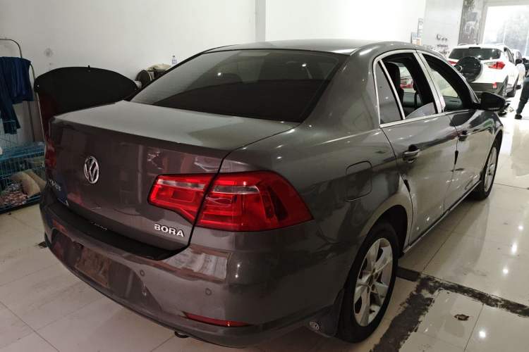 Used Volkswagen Bora 2014 1.6L Automatic Comfort Model