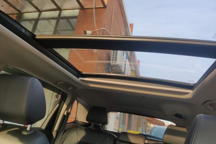 Used Honda Breeze 2023 240TURBO Two-Wheel-Drive Luxury Edition 5 Seats
