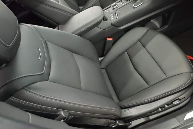 Used Cadillac XT5 2023 2.0T Four-Wheel Drive Prestige Version (Ultimate Edition)
