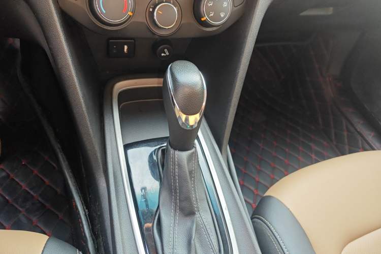 Used Chevrolet Monza 2020 320 Automatic Enjoyment Edition