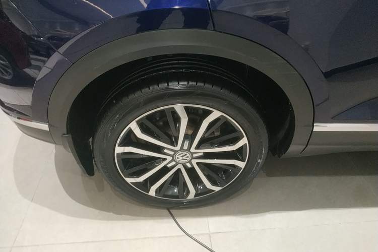 Used Volkswagen T-ROC 2018 280TSI DSG Two-Wheel-Drive Comfort Version China V Standard