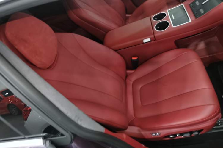 Used Hima Luxeed R7 2025 Range-Extended Version 251 km Max
