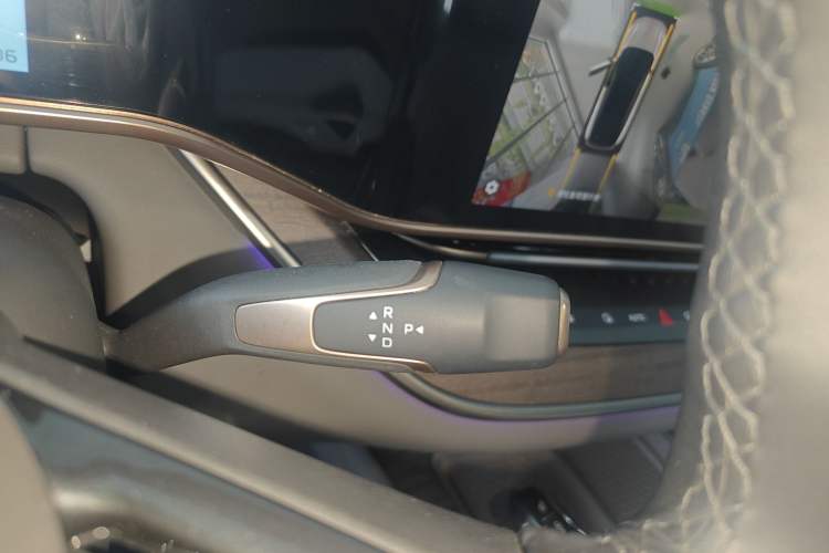 Used Hongqi Tiangong 08 2025 680 Ultra Four-Wheel-Drive Version