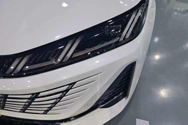 Used Changan Eado 2026 Model, Fourth Generation, 1.5T 500Bar Smart Enjoyment Edition