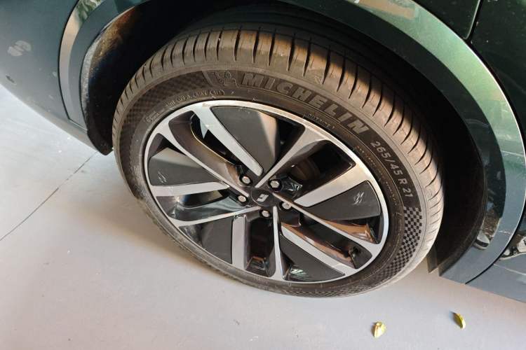 Used Li Auto L9 2024 Ultra Model
