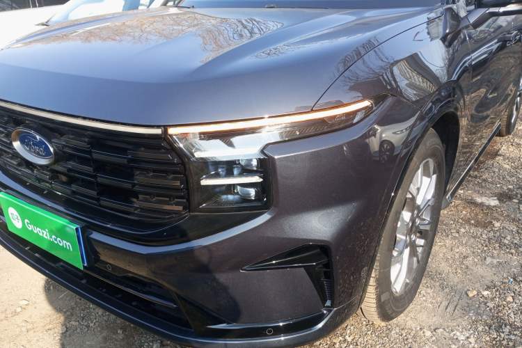 Used Ford Edge 2023 Ford Explorer L 2.0T EcoBoost Four-Wheel Drive 7-Seater Supreme Model
