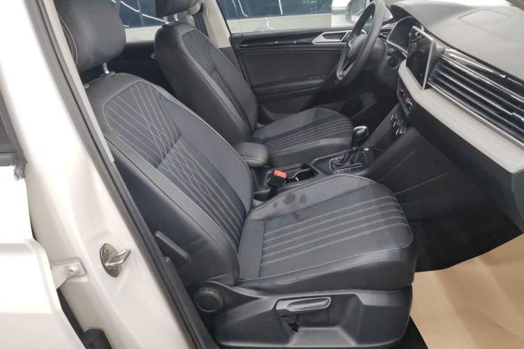 Used Volkswagen Tiguan L 2022 330TSI Automatic Two-Wheel Drive Comfort Edition
