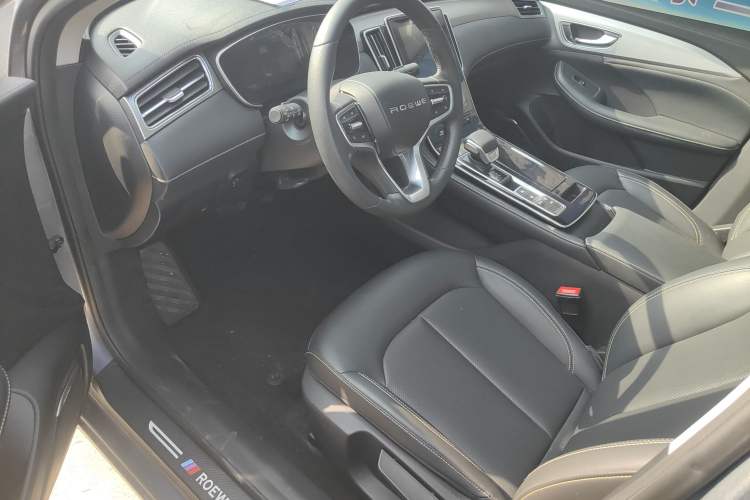 Used Roewe i6 MAX New Energy 2022 EV 500 Grand Touring Edition with Sunroof
