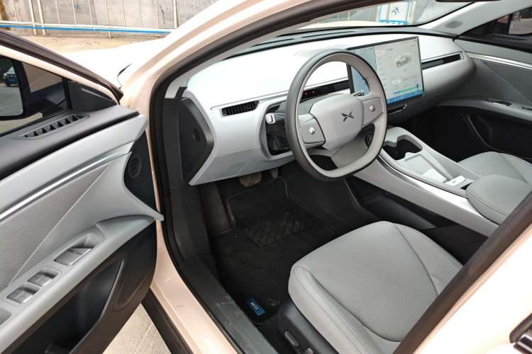 Used XPeng MONA M03 2024 620 with Ultra-Long Range