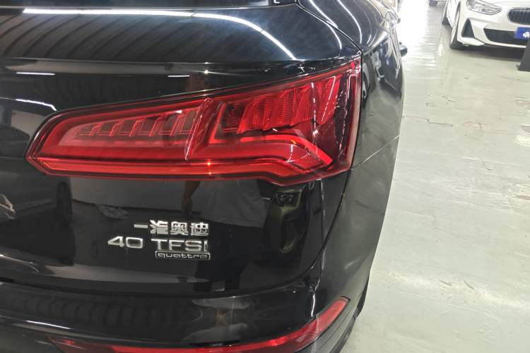 Used Audi Q5L 2020 Updated 40 TFSI Prestige Fashion Edition
