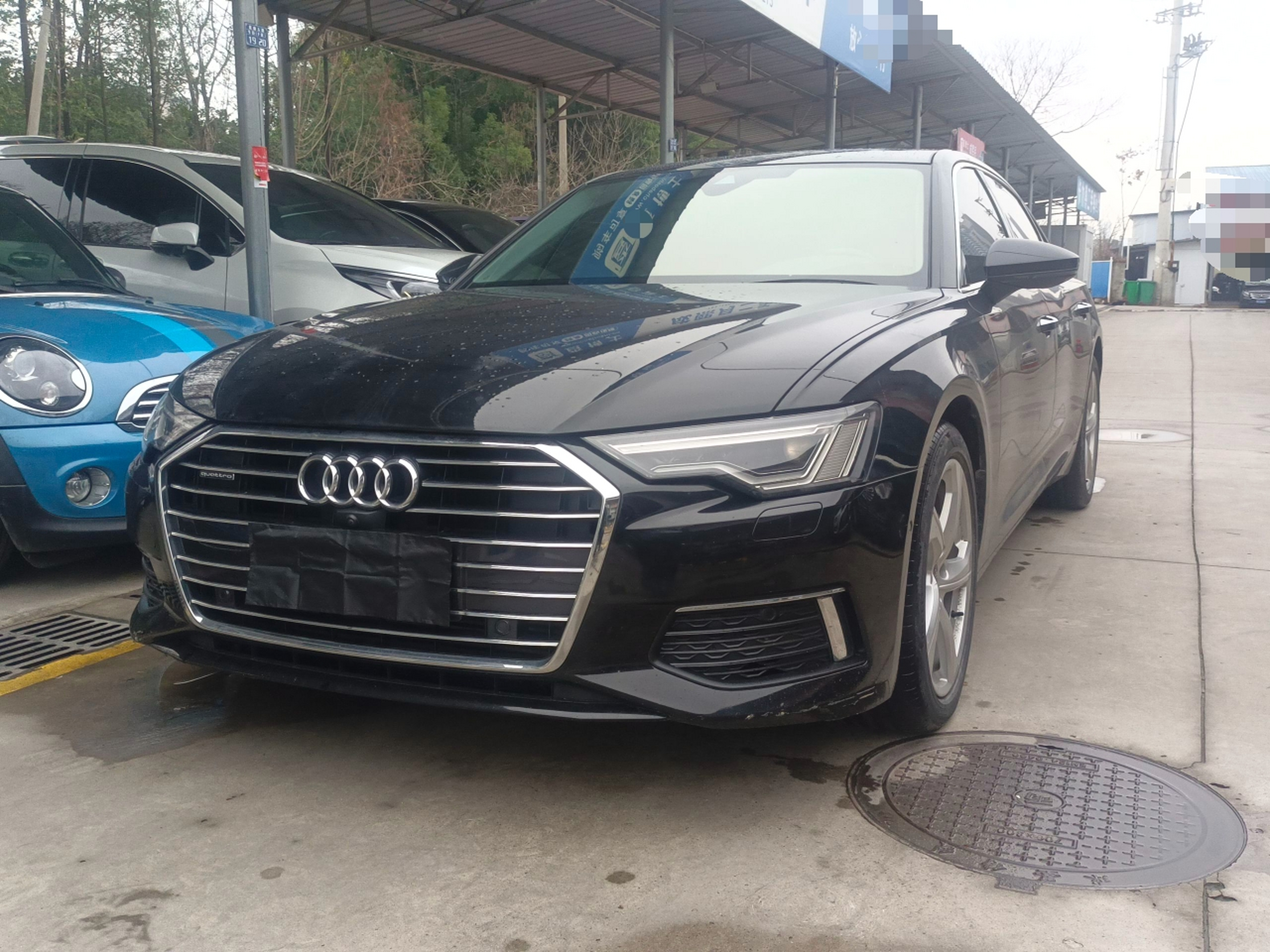 Под передней частью автомобиля