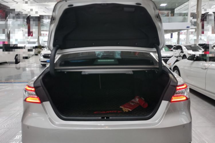 Used Toyota Camry 2019 Revised Version 2.0G Luxury Edition