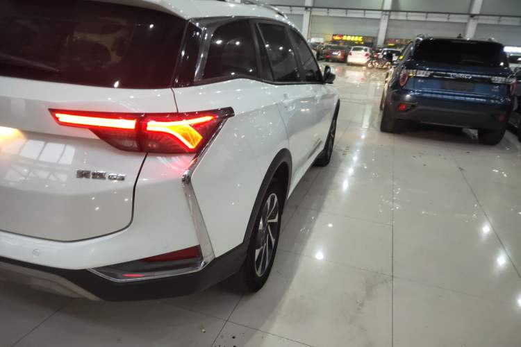 Used Dongfeng Aeolus Yixuan GS 2020 230T Automatic Yueyu Version
