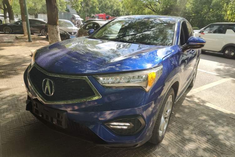 Used Acura CDX 2019 1.5T Two-Wheel Drive Deluxe Edition