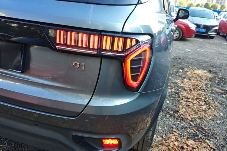 Used Lynk & Co 01 2019 2.0T Two-Wheel Drive Zhaopu Version China VI Standard
