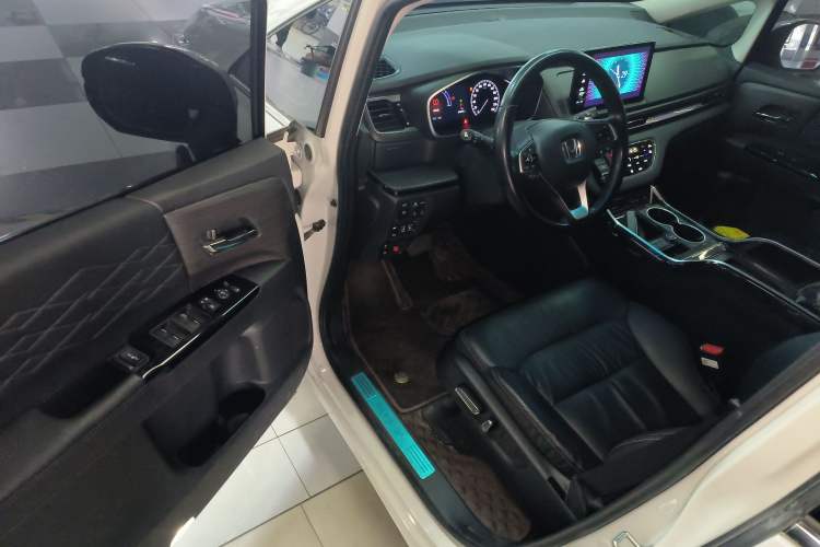 Used Honda Elysion 2022 2.0L eHEV Luxury Edition

