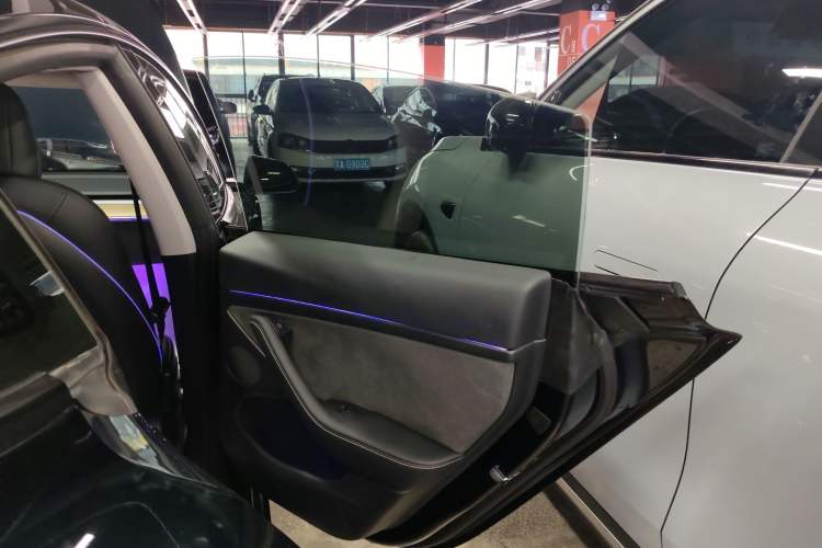 Used Tesla Model 3 2022 Rear-Wheel-Drive Version
