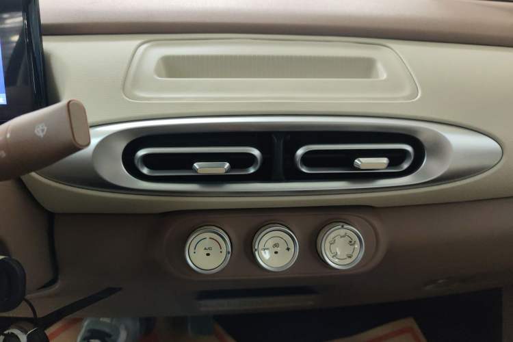 Used Wuling Hongguang MINIEV 2025 Four-Door Version Advanced Edition