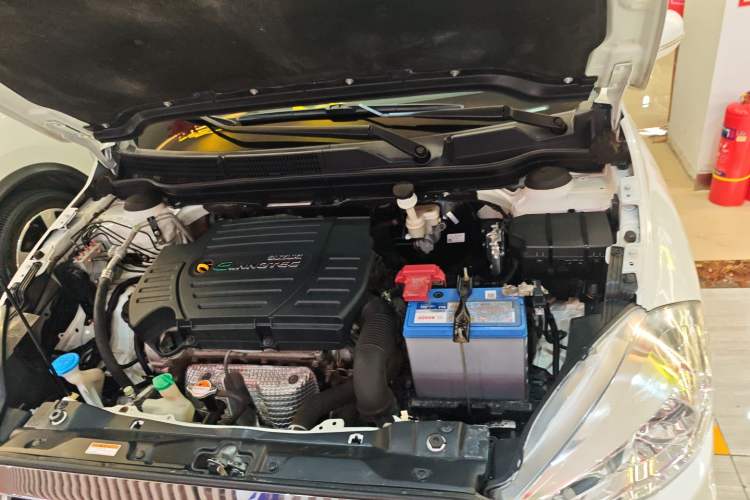 Used Suzuki Vitara S-Cross 2017 1.6L CVT Two-Wheel Drive Urban Fashion Model