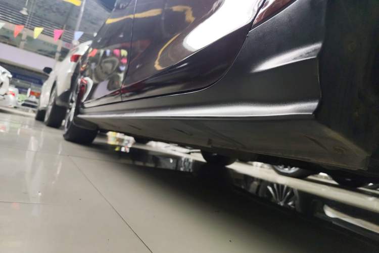 Used Geely Auto Emgrand 2016 Hatchback RS 1.5L CVT Upward Edition
