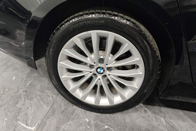 Used BMW 5 Series 2018 Revised Version 530Li Leading Edition Luxury Package