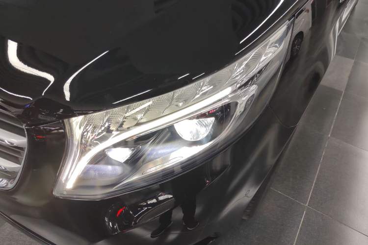 Used Mercedes-Benz V-Class 2018 V 260 L Prestige Extended Version China VI