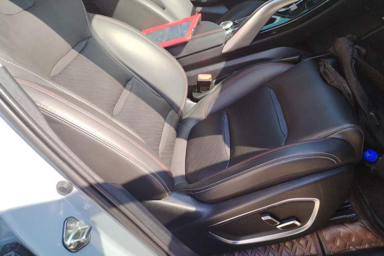 Used Geely Auto Monjaro S 2021 2.0TD DCT Two-Wheel Drive Lightning Edition
