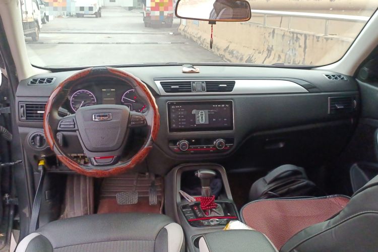 Used Qoros 5 2018 1.6T Automatic Prestige Model
