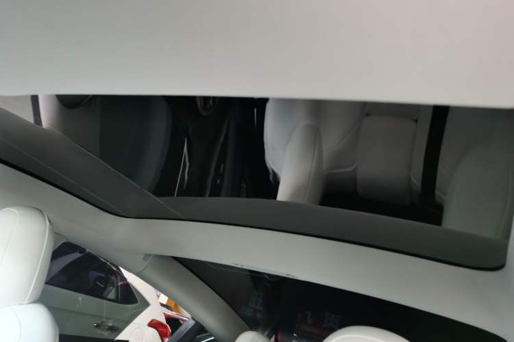 Used Tesla Model 3 2021 Standard Range Rear-Drive Upgraded Version
