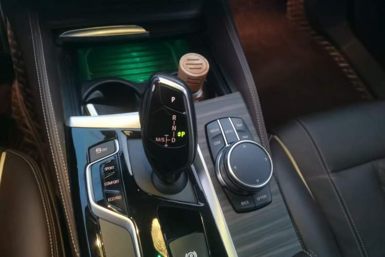 Used BMW 5 Series 2018 530Li Leading Edition Luxury Package