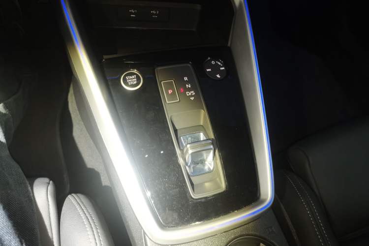 Used Audi A3 2023 Sportback 35 TFSI Fashionable Sports Model
