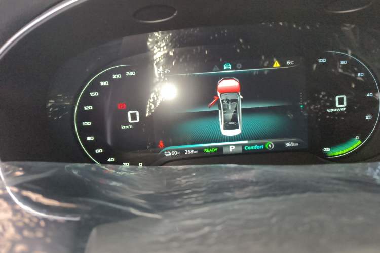 Used Roewe i6 MAX New Energy 2021 EV 500 Skyroof Deluxe Edition
