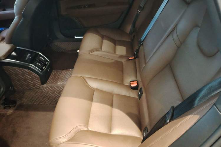 Used Volvo S90 2023 B5 Zhiyuan Luxury Edition