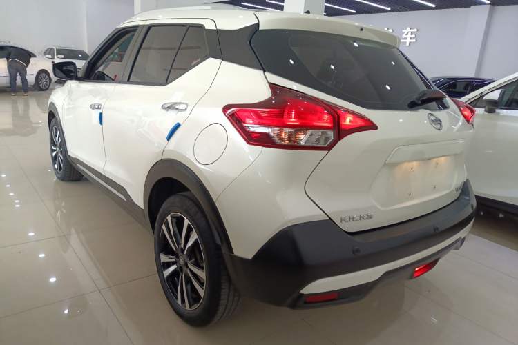 Used Nissan Kicks 2021 1.5L XV CVT Smart Connect Luxury Edition