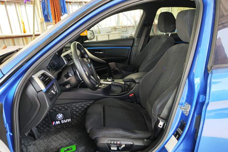 Used BMW 3 Series 2018 320i M Sport Package
