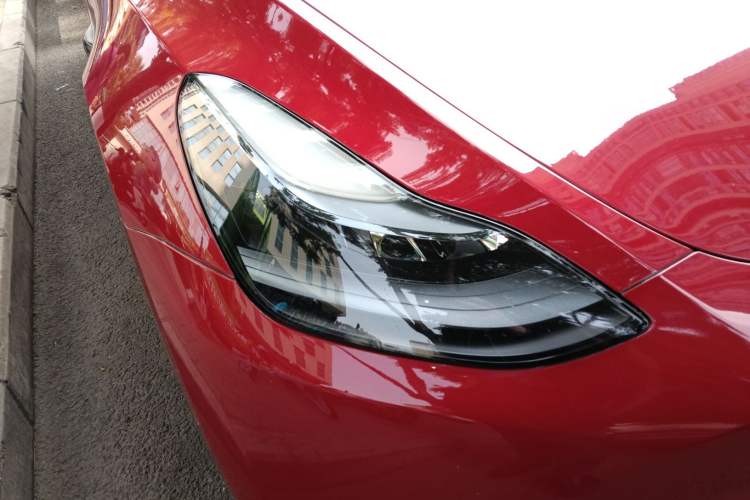 Used Tesla Model Y 2022 Long-Range All-Wheel-Drive Version