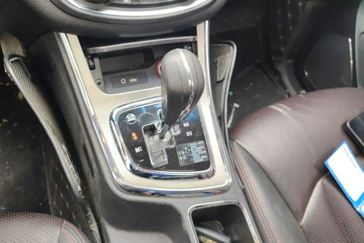 Used Baojun 560 2016 1.8L iAMT Luxury Model
