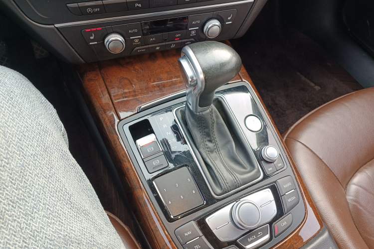 Used Audi A6L 2014 TFSI Comfort Model
