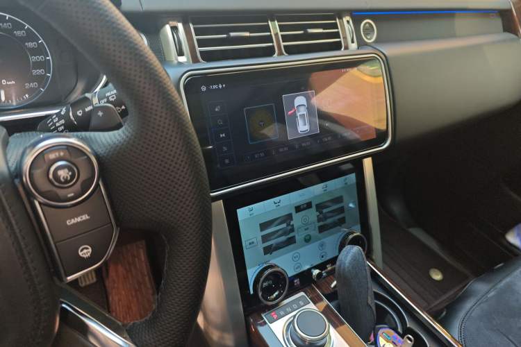 Used Land Rover Range Rover 2016 3.0 SC V6 Vogue