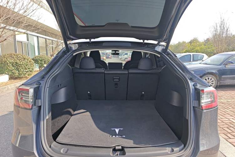 Used Tesla Model Y 2022 Revised Version Long-Range All-Wheel Drive