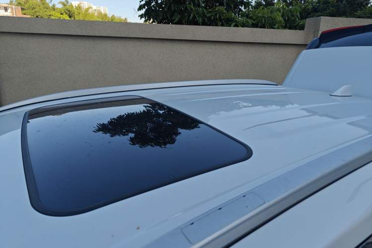 Used Toyota Wildlander 2020 Dual-Motor 2.5L E-CVT Four-Wheel Drive Luxury Edition
