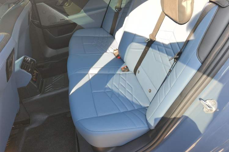 Used BMW i5 2024 eDrive 35L Prestige Luxury Package
