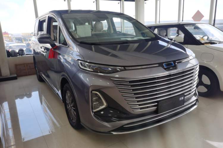 Used Bestune M9 2023 2.0T Prestige Edition
