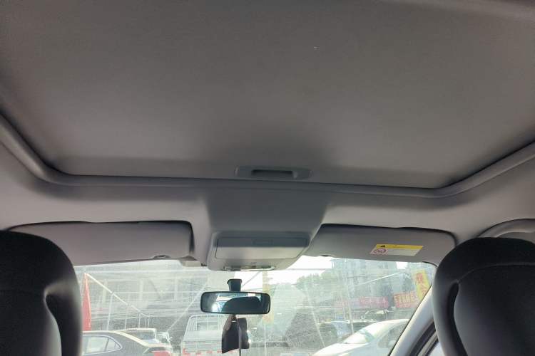 Used Peugeot 3008 2015 2.0L Automatic Trend Edition
