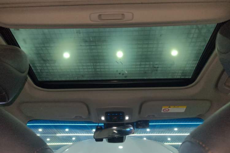 Used Toyota Camry 2021 2.0G Luxury Edition
