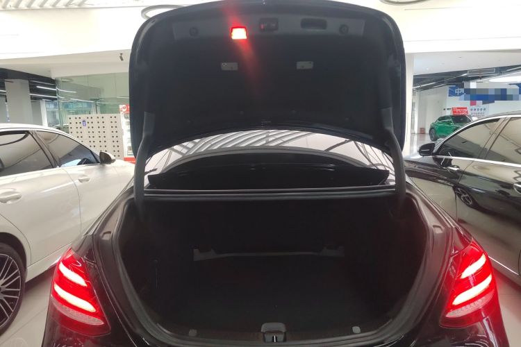 Used Mercedes-Benz E-Class 2017 E 200 Sport
