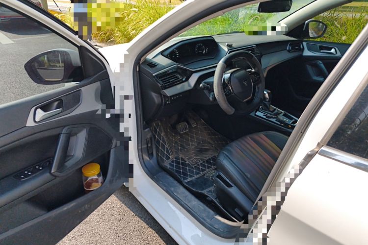 Used Peugeot 408 2022 1.6T Light-Chasing Edition
