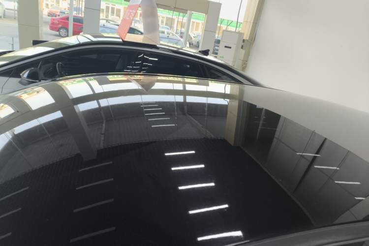 Used Hongqi E-QM5 2023 Revised Version Basic Travel Edition
