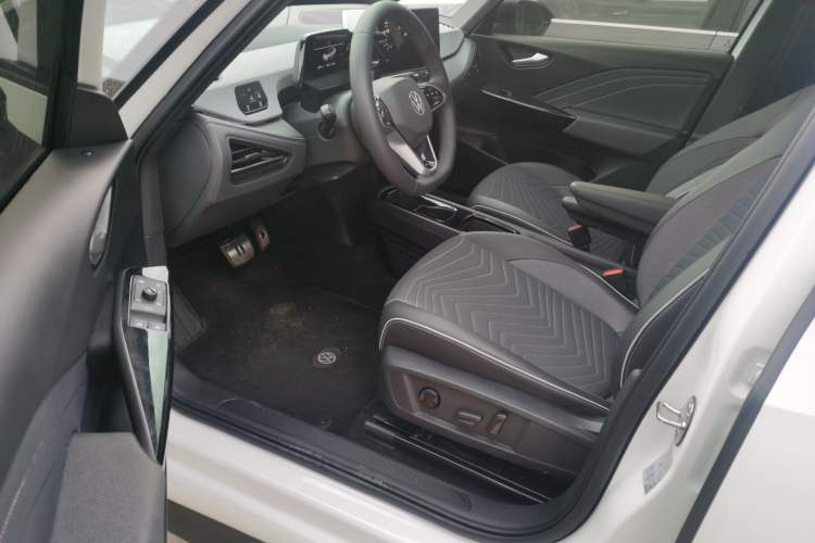 Used Volkswagen ID.3 2024 Outstanding Edition
